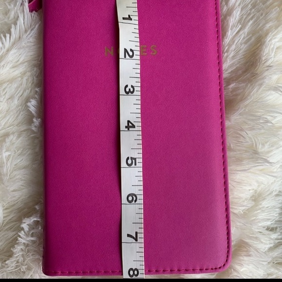 Soft Pink zip Journal - Picture 10 of 11